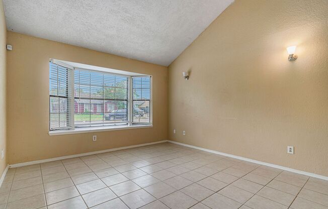 Updated 3 Bedroom in Dallas!