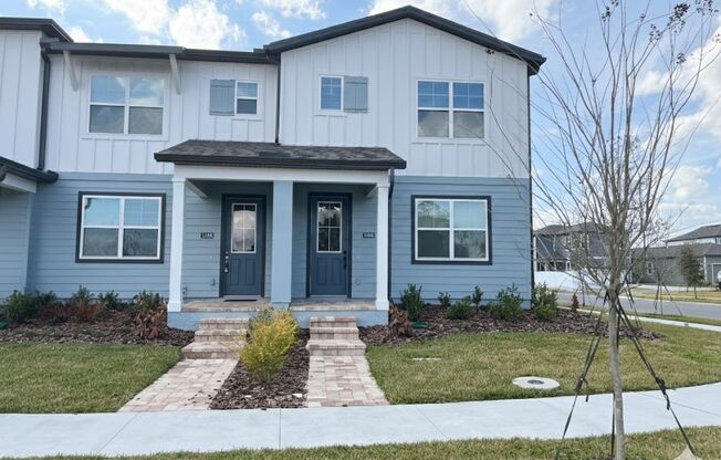 Just Built in Winter Garden! Stunning 3BR Townhome with Designer Layout