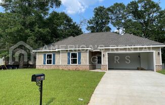 Home for Rent in Bay Minette, AL!! Available to View Now!