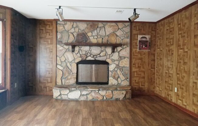 Spacious South Augusta Home Renovated. Conventional or section 8