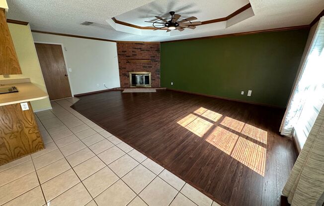 3 beds, 2 baths, $1,750