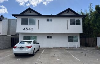 4542 Felton Ave