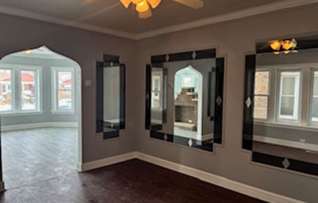 10625 S. Calumet Ave