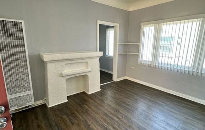 Studio, 1 bath, 392 sqft, $1,450, Unit 14