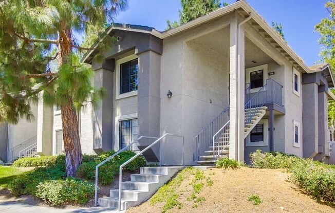 Desirable Rancho Rancho Bernardo 2 bedroom 2 bath 2nd floor condo.