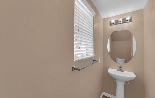 Welcome to 7330 Phlox Road – Comfort, Style, and Convenience All in One