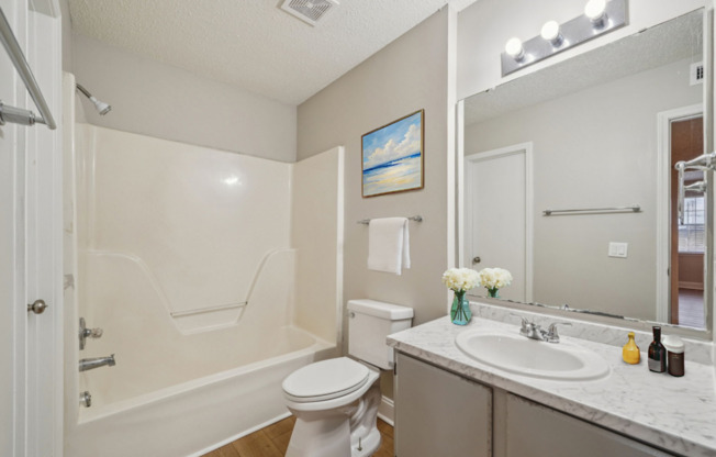 1 bed, 1 bath, 832 sqft, $849, Unit Apt 29