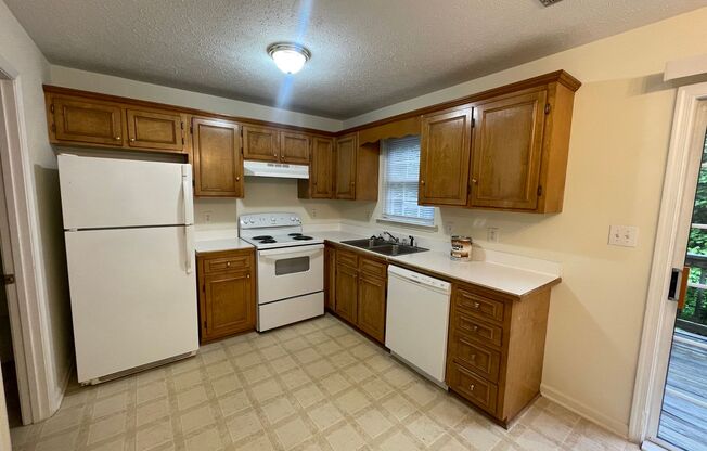 Meadows Court 1-4,6-11