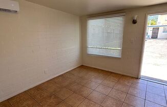 1 bed, 1 bath, 450 sqft, $689, Unit 3422B