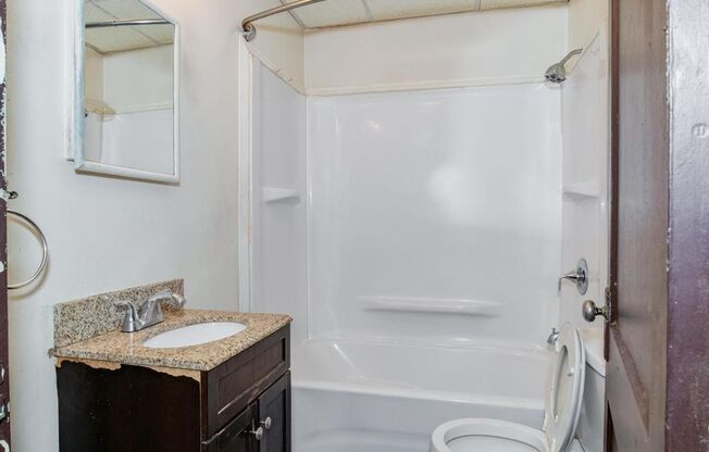 1418 Lenz Ave Ambridge