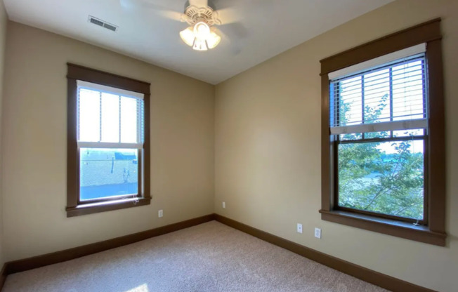 2 beds, 2 baths, $1,750, Unit Apt. 201