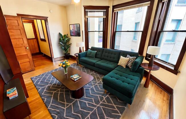 IMG_9502 - Living Room - Mid-Century Modern - 16