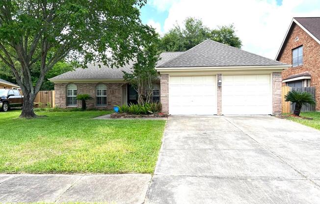 4007 LOTUS DR