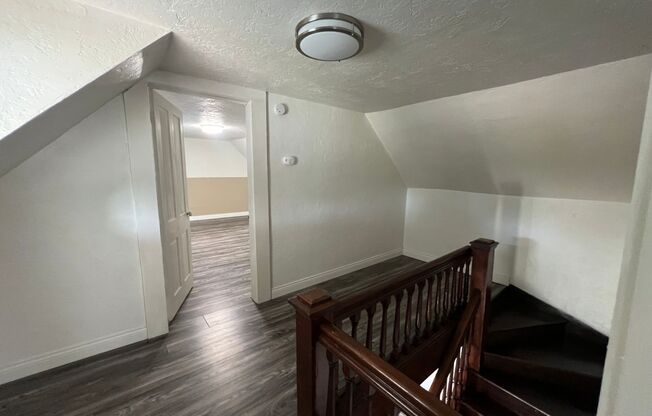 3 beds, 1 bath, $1,695