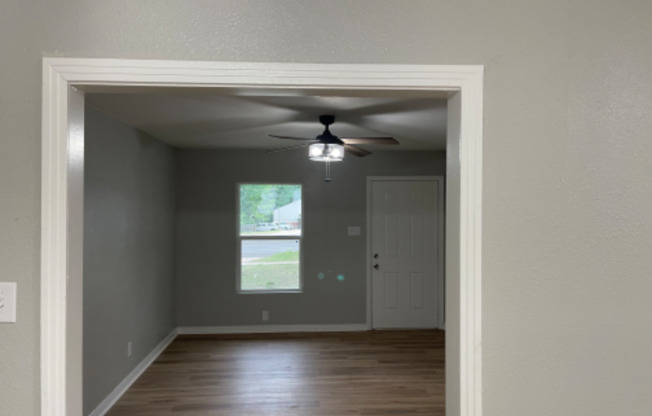 2914 W GENTRY PKWY