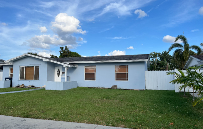 17031 SW 126 AVE