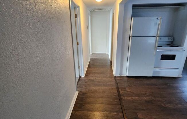Welcome to 5004 E Side Avenue, Dallas, TX 75214