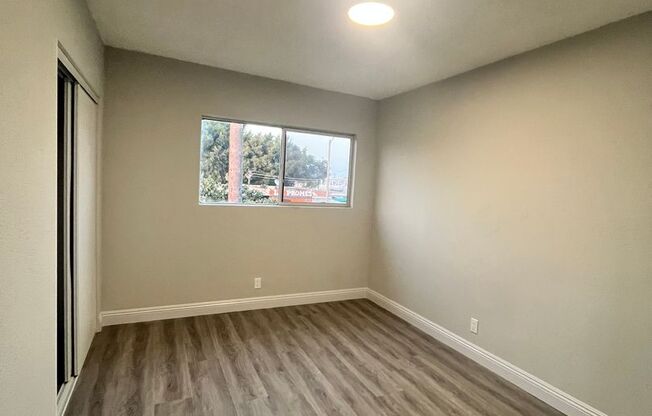 2 beds, 1 bath, $2,450, Unit 16