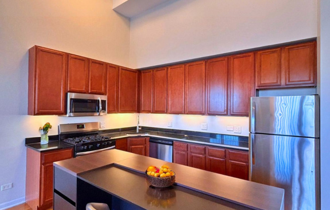 1 bed, 1 bath, $1,885, Unit E4