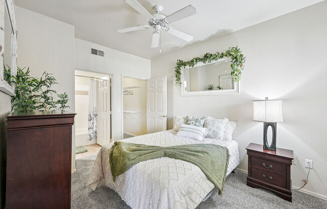 1 bed, 1 bath, 801 sqft, $1,225