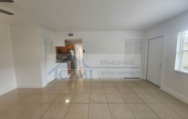 2 beds, 1 bath, 827 sqft, $1,950, Unit 635