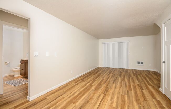 2 beds, 2 baths, 956 sqft, $1,795, Unit 101