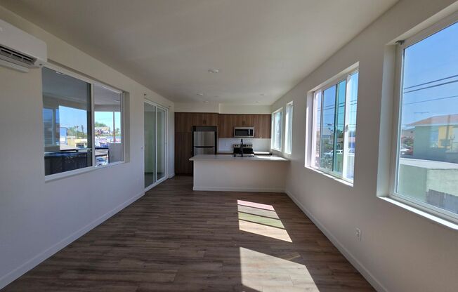 611 Highland