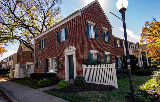 Brookville Townhomes Exterior 96