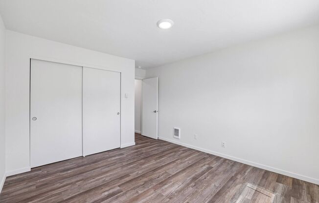 1 bed, 1 bath, 698 sqft, $1,399, Unit 83