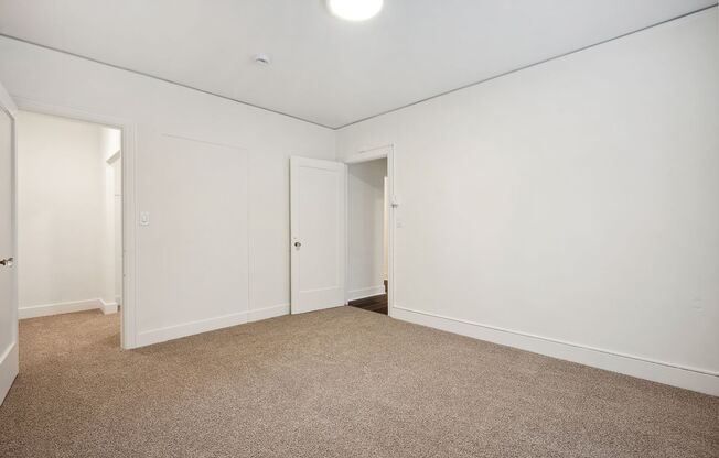 1 bed, 1 bath, 685 sqft, $2,100