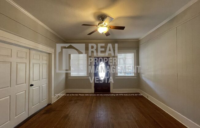 135 BUCKINGHAM PL