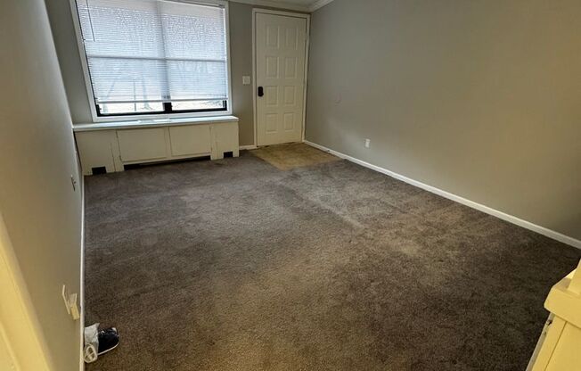1 bed, 1 bath, 634 sqft, $839, Unit 6045 UD