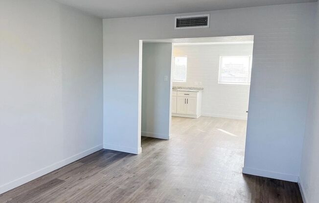 1 bed, 1 bath, 680 sqft, $1,050, Unit 326