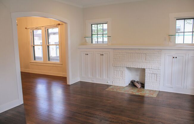 4-BEDROOM IN ALAMO HEIGHTS