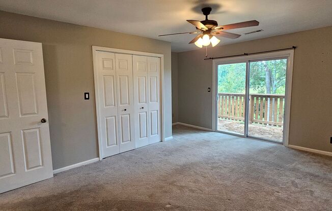 2 beds, 1.5 baths, $1,495