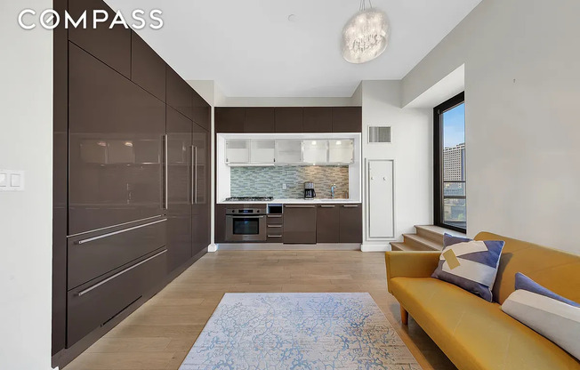 2 beds, 2 baths, $8,250, Unit 37F