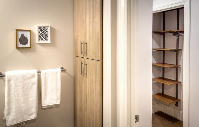 1 bed, 1 bath, $2,850, Unit 109