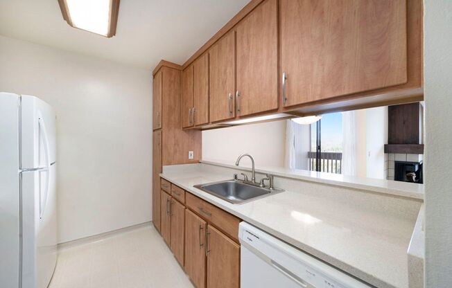 2101 Shoreline Dr #252 - 2 Bedroom | 2 Bath | Condo