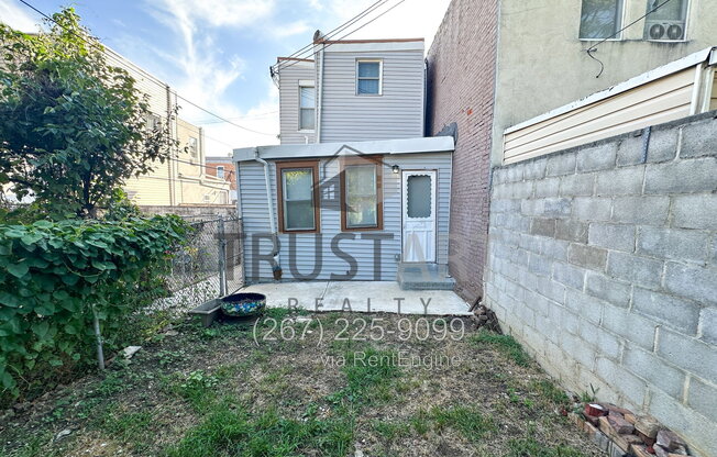 2 beds, 1 bath, 960 sqft, $1,200