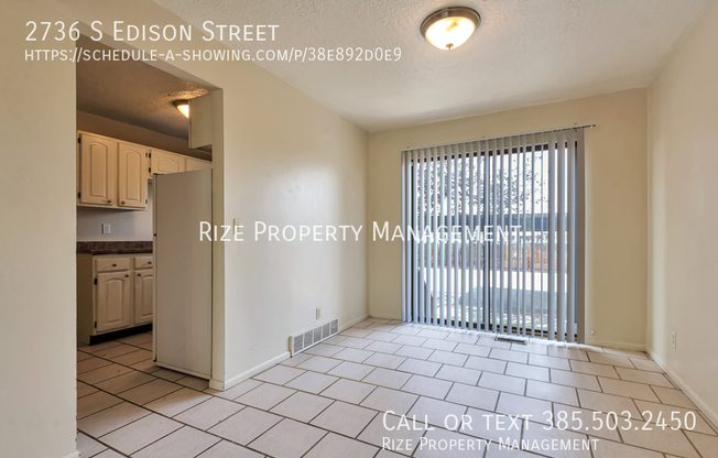 2736 S EDISON ST