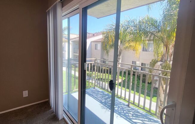 1 bed, 1 bath, 640 sqft, $1,995, Unit 658 - 157