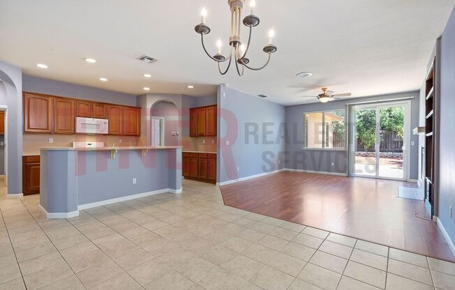 5044 KOKOMO DR