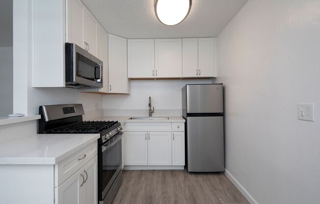 1 bed, 1 bath, 500 sqft, $2,095, Unit 66