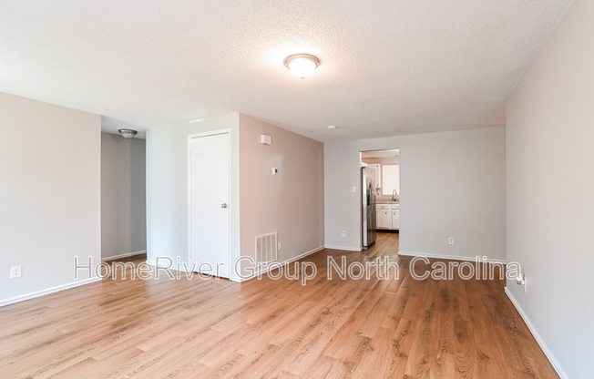 2700 STUDLEY RD