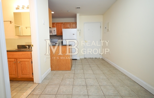 2 beds, 1 bath, 625 sqft, $3,600, Unit 203