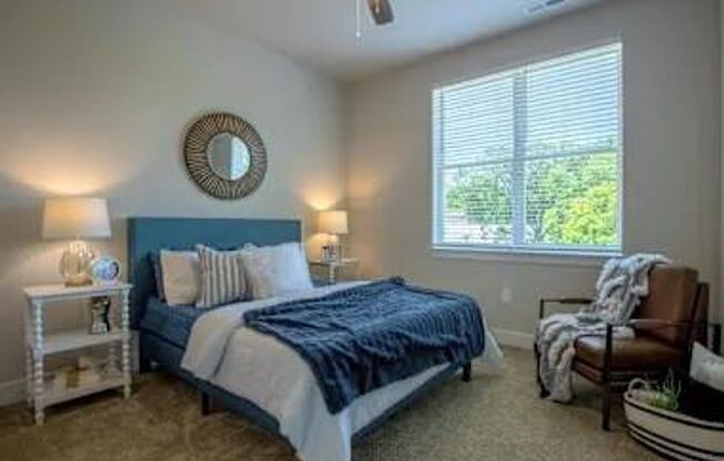 1 bed, 1 bath, 732 sqft, $1,999, Unit 226 E Lockwood Avenue, Unit #205