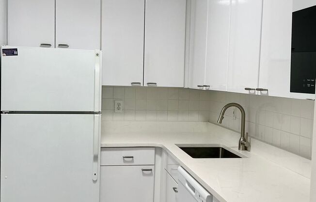 Studio, 1 bath, 502 sqft, $4,355, Unit 15A