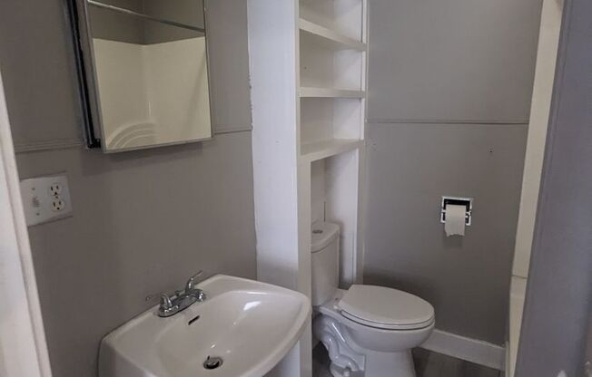 Cumberland Square Apartments