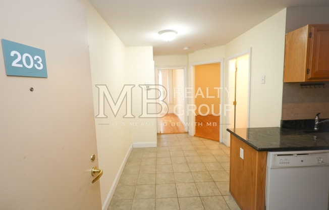 2 beds, 1 bath, 625 sqft, $3,600, Unit 203