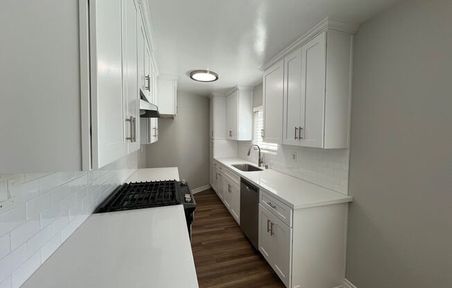 347 Royal Carriage Apartments